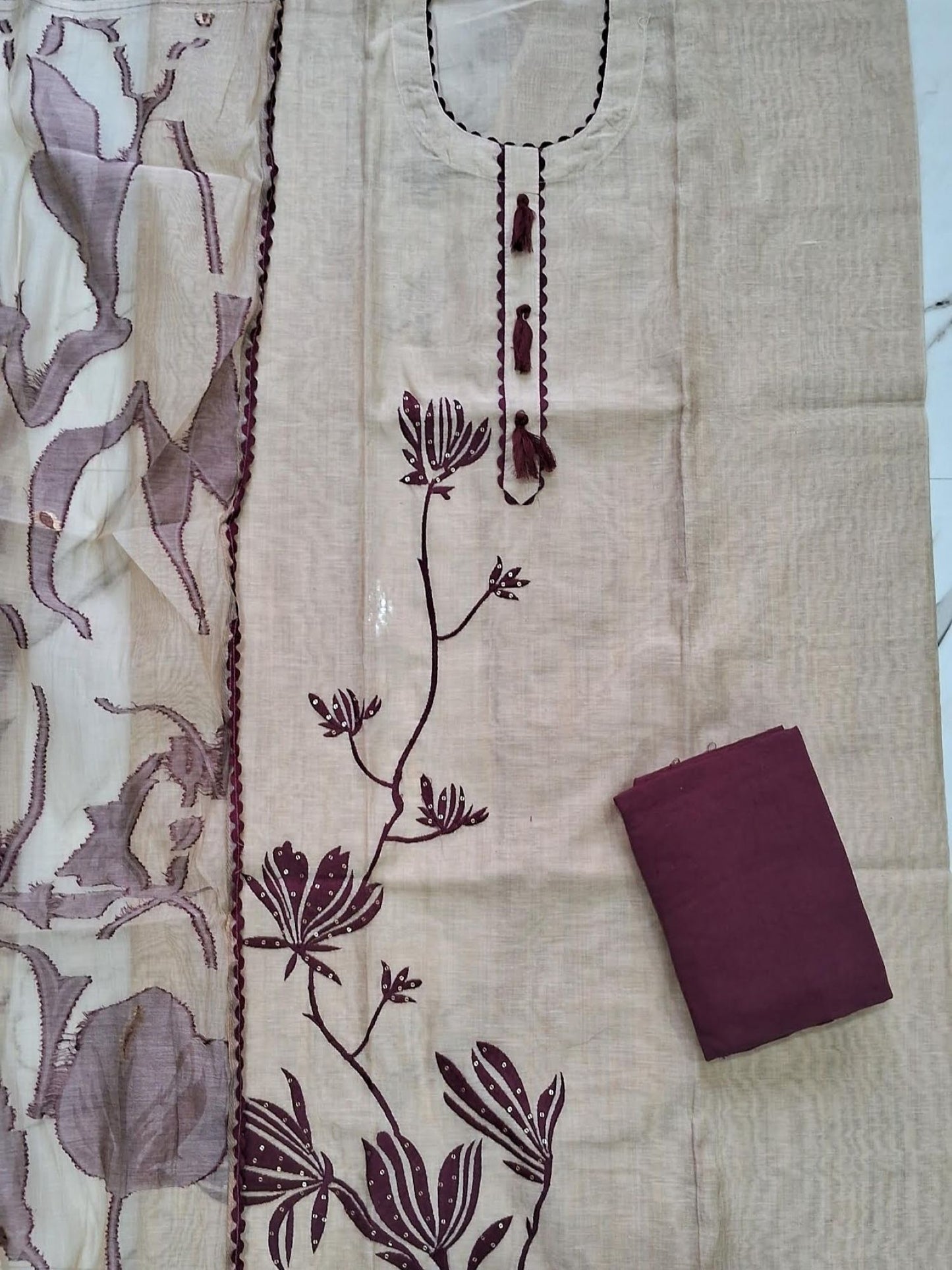 BEIGE MAROON JAMDHANI SUIT