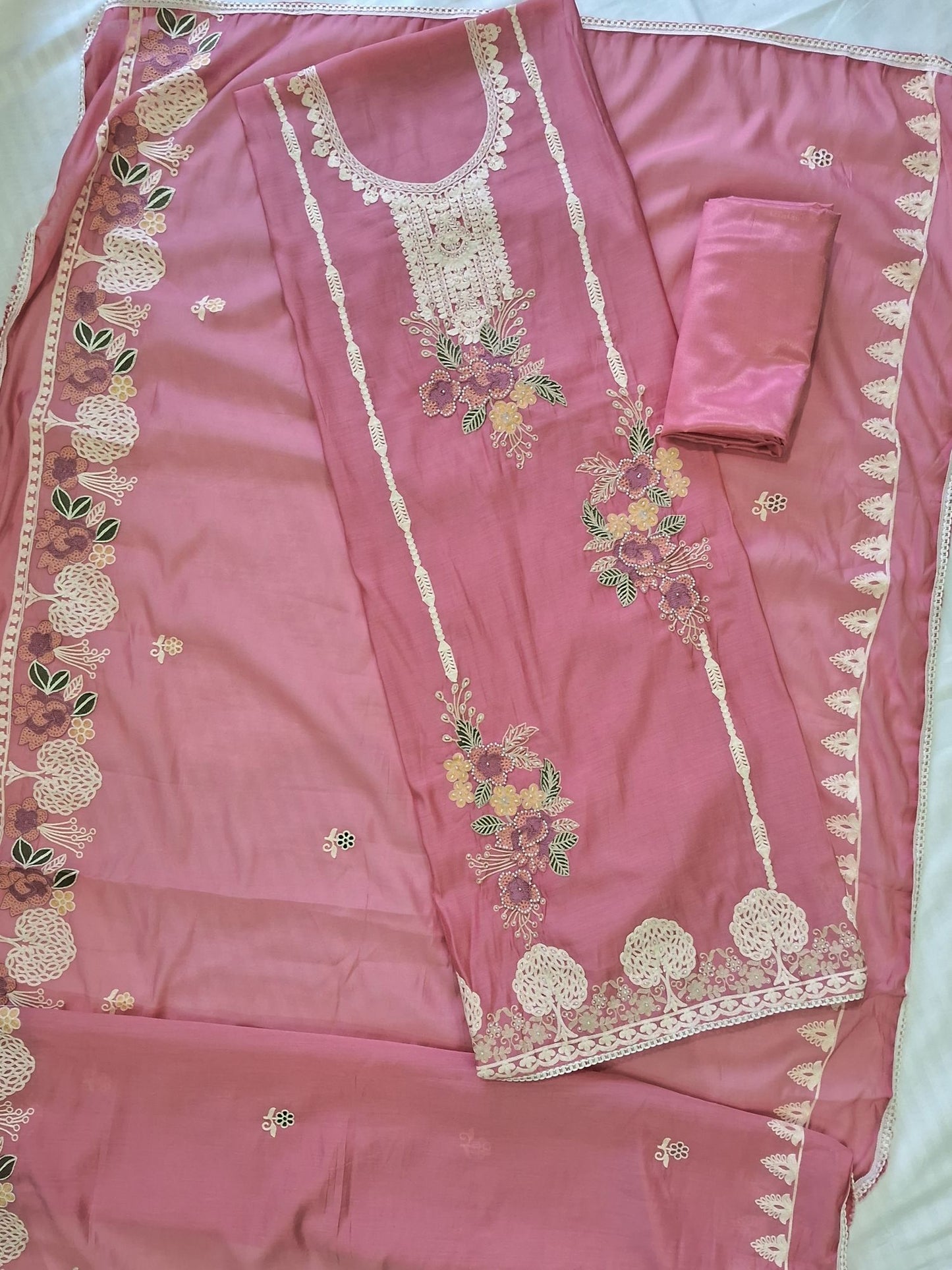GULNAAR BLUSH PINK EMBROIDERED SUIT