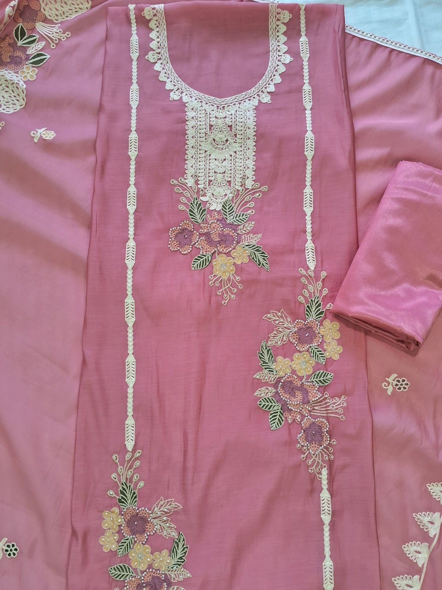 GULNAAR BLUSH PINK EMBROIDERED SUIT
