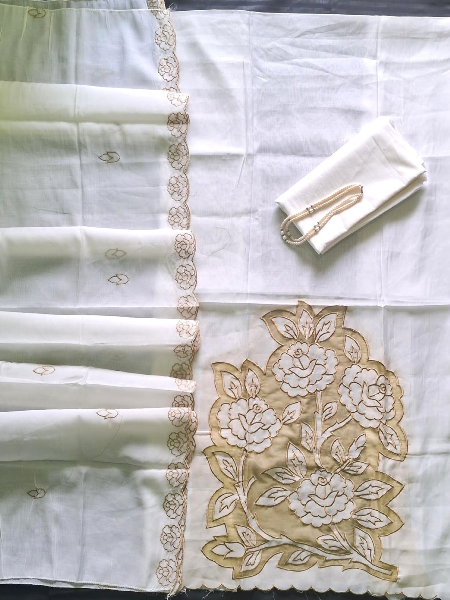 LEMON & WHITE MUL CHANDERI SUIT