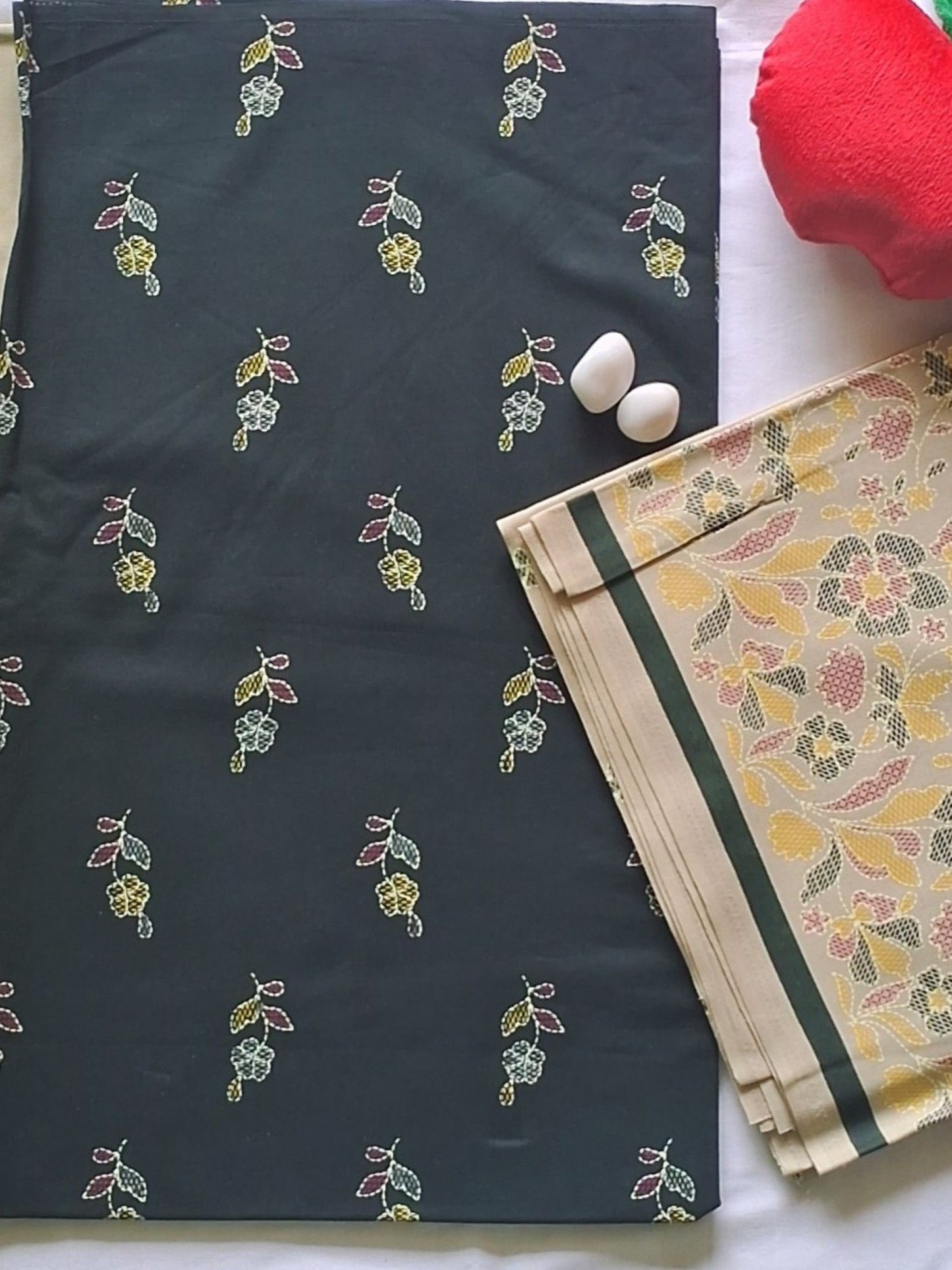 NAZAARA MOSS GREEN PURE COTTON SUIT
