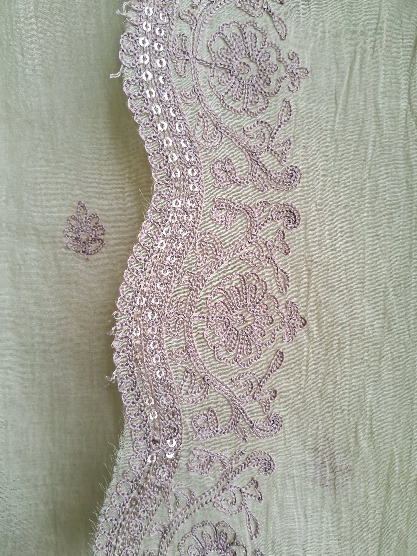 NEON PISTACHIO MUL CHANDERI SUIT SET