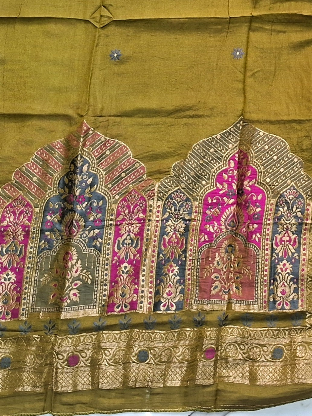 OLIVE GOLD JAMDHANI SUIT SET