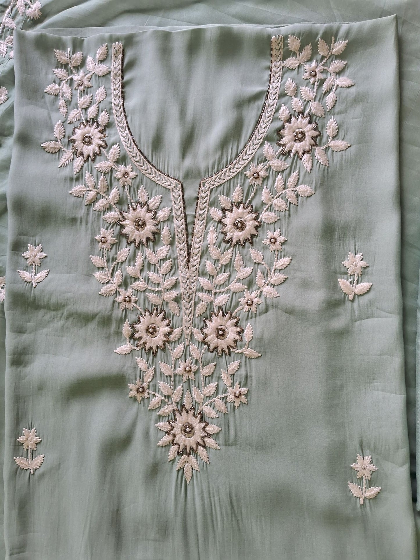 PISTA WHITE EMBROIDERED COTTON SUIT