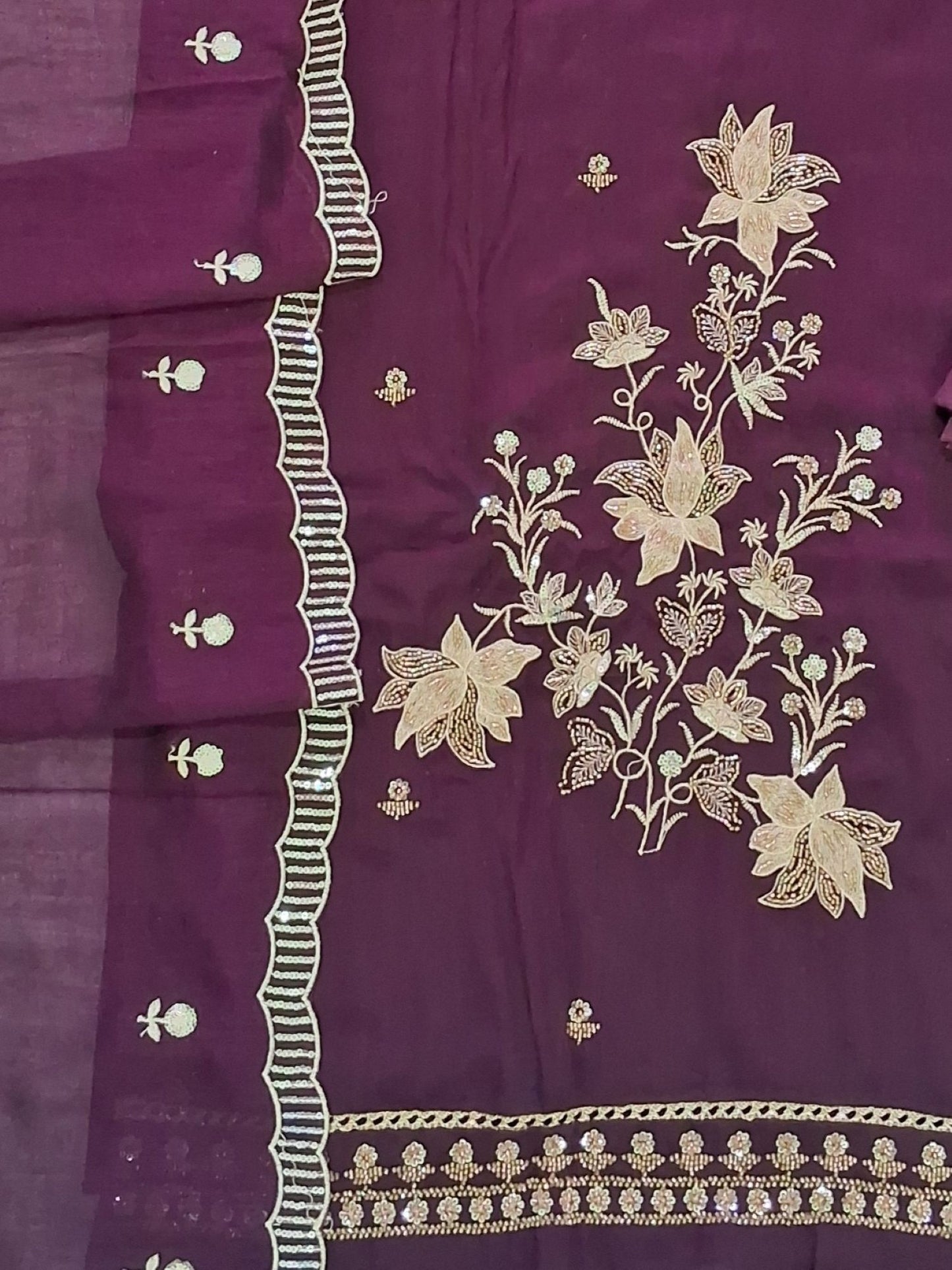 PLUM EMBROIDERED SUIT