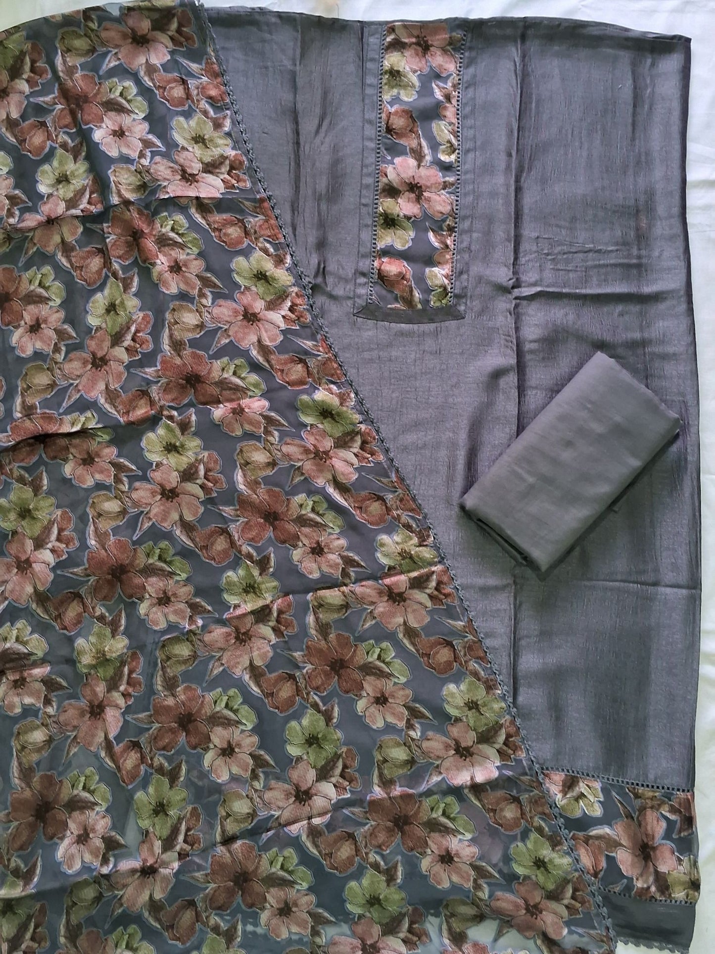 SMOKEY GREY BRASSO SUIT